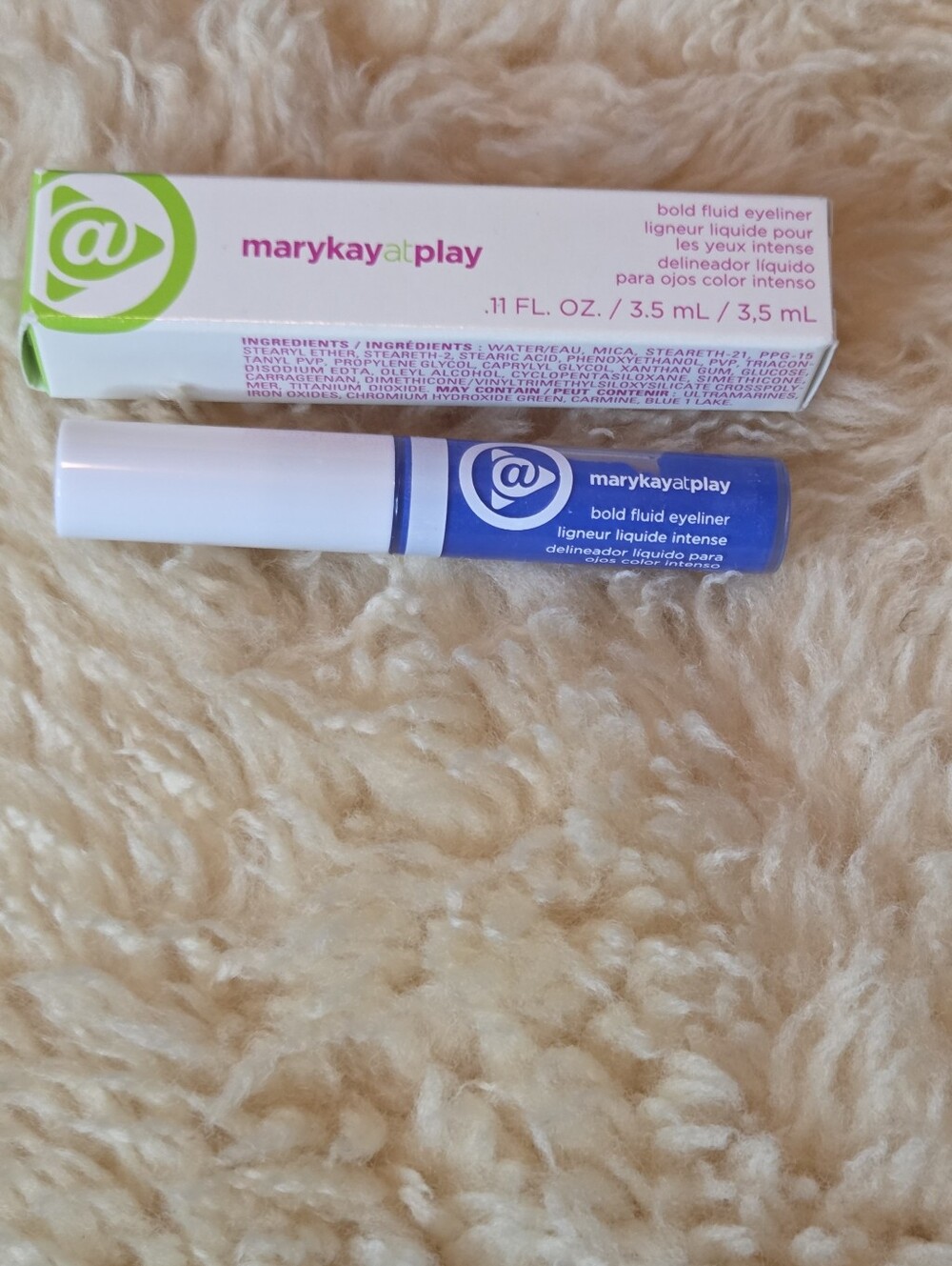 Mary Kay At Play Bold Fluid Eyeliner Blu My Mind Blue #074049 Discontinued